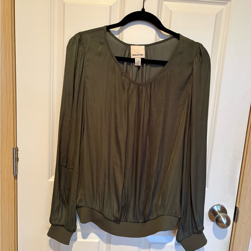 Industry Olive Green Long-Sleeve Scoop Neck Blouse